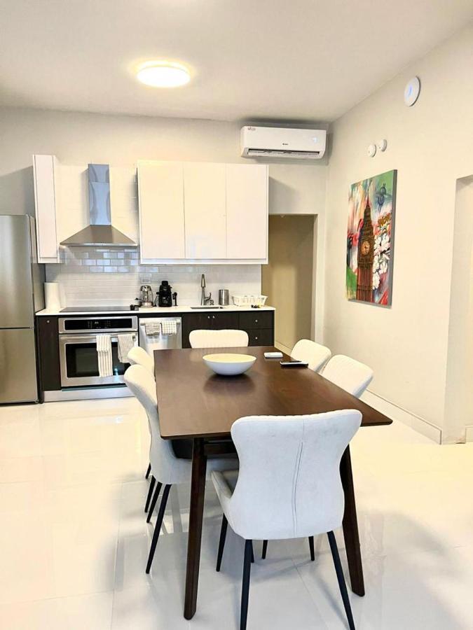 Luxurious Beachside 3-Br Apt San Juan Zewnętrze zdjęcie