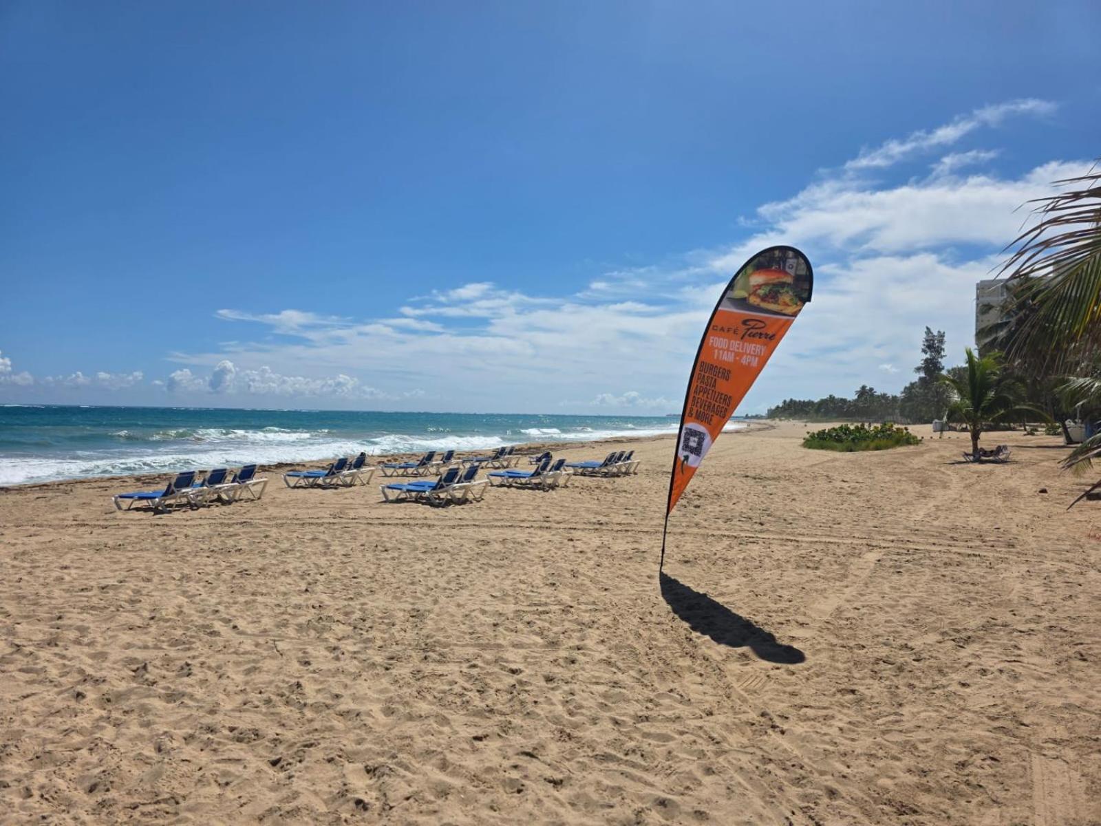 Luxurious Beachside 3-Br Apt San Juan Zewnętrze zdjęcie